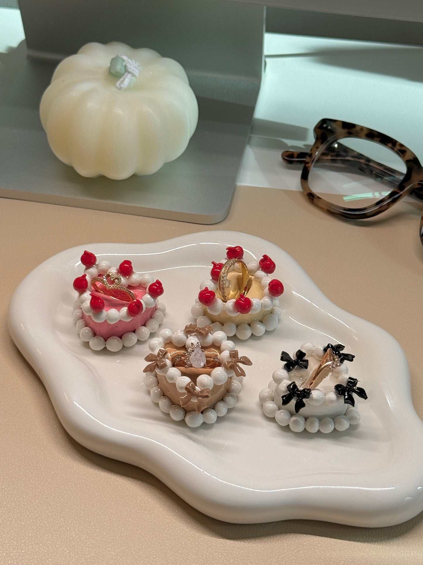Pumpkin Pie Ring Holder