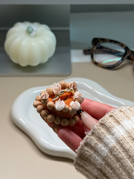 Pumpkin Pie Ring Holder